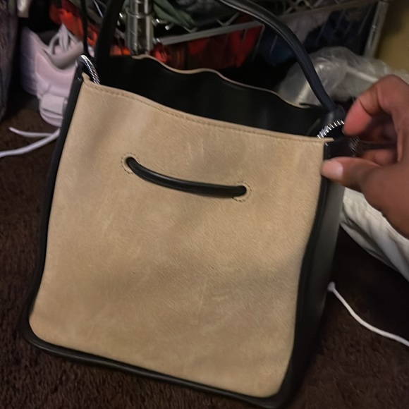 3.1 Phillip Lim leather-trimmed Suede Bucket Bag - Picture 2 of 7